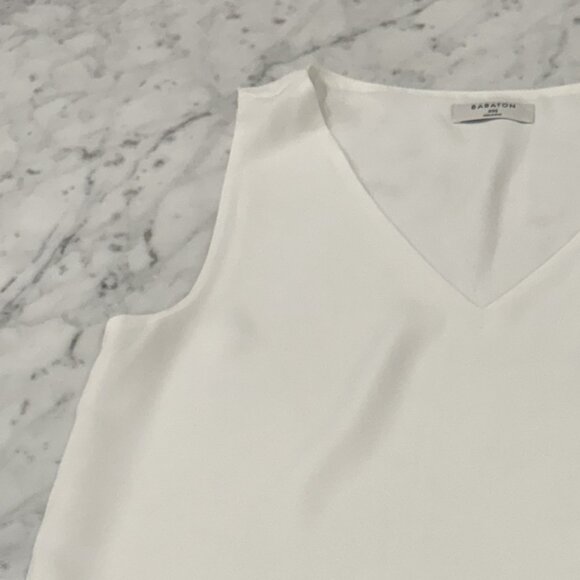 Aritzia Babaton Murphy Blouse - White - Size XXS - Picture 3 of 4